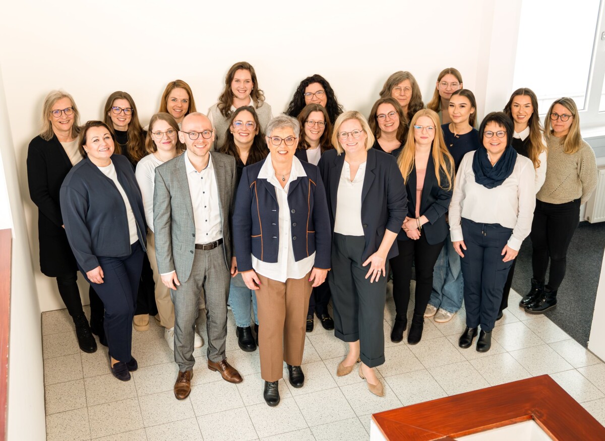 Gruppenbild des gesamten Teams